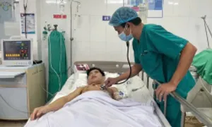 Cứu nam thanh niên bị thủng tim